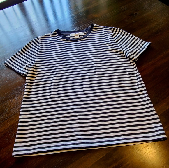 Michael Kors tshirt XS - Picture 5 of 16